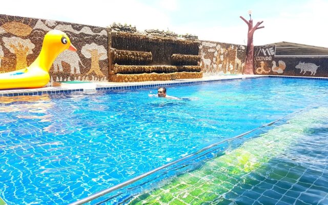 ME Residence & ME Condominium