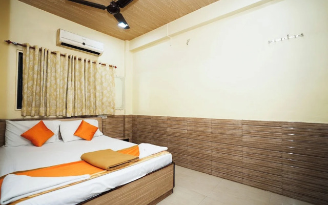 Hotel Sai Parikrama