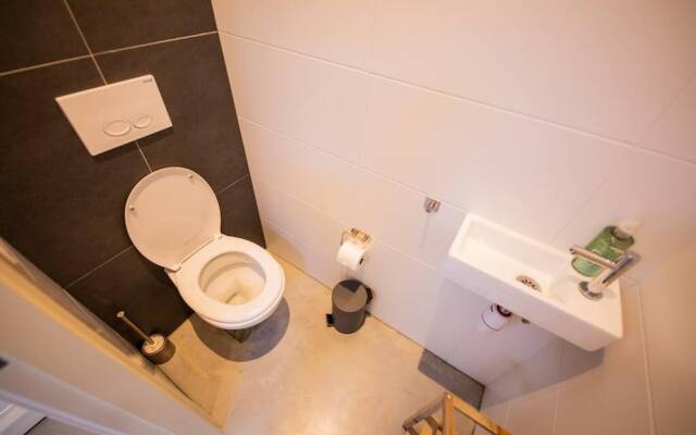 Alphabet 2 BR Serviced Apartments -lh-