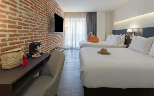 Hotel Santa Catalina By OxoHotel