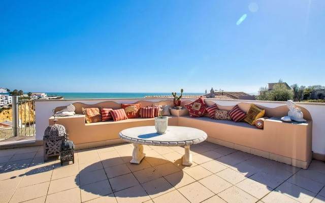 Carvoeiro Bay D Townhouse With Roof Top Jacuzzi