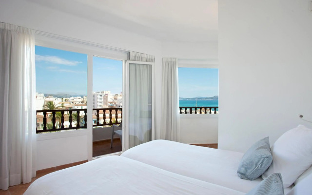 Galaxia Boutique Hotel