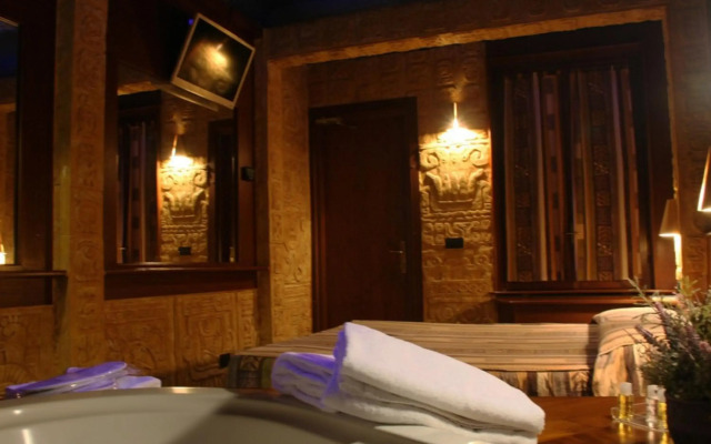 Hotel Motel 2000