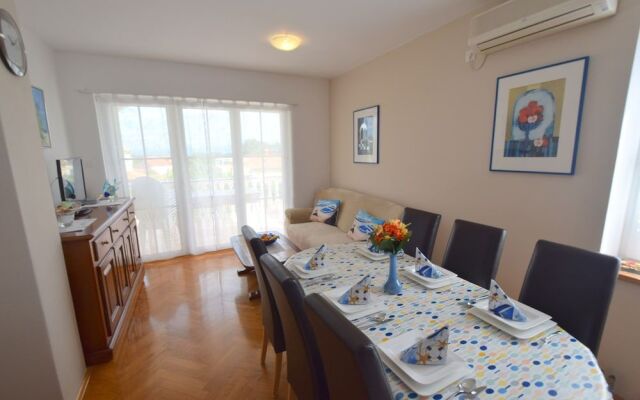 Apartment Danica