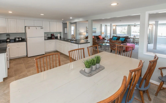 Care Free Virginia - 8 Br Home