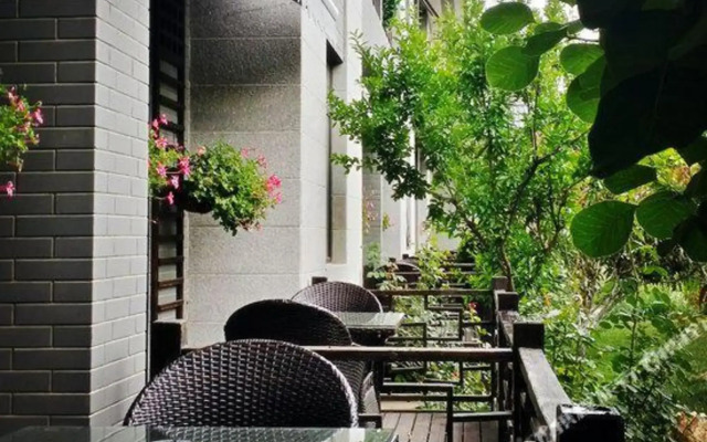 Fragrant Hills Holiday Business Hotel