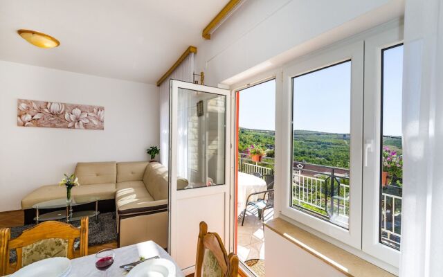 House Marija-with View to the sea and the Mountains