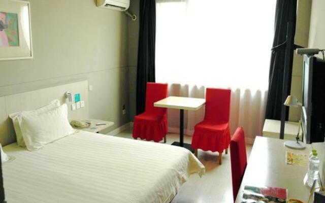 Jingjiang Inn Jurong Renmin Road