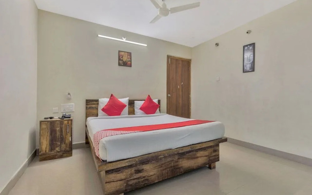 OYO 11969 Lotus Grand