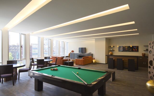 Plaza Suites