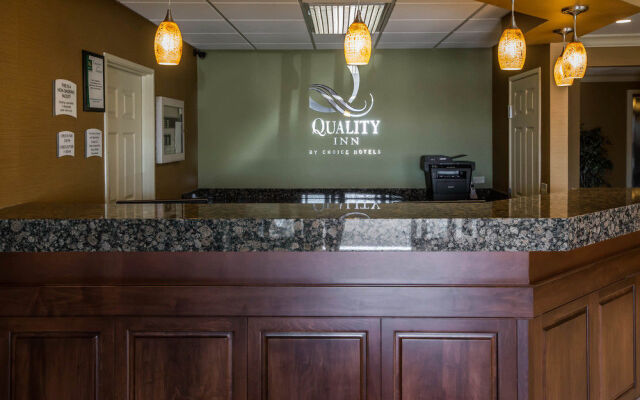 Quality Inn & Suites South