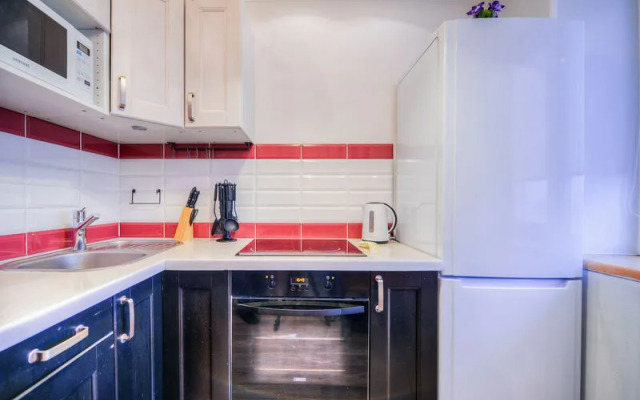 Apartments Five Stars on 141 Liberty Street