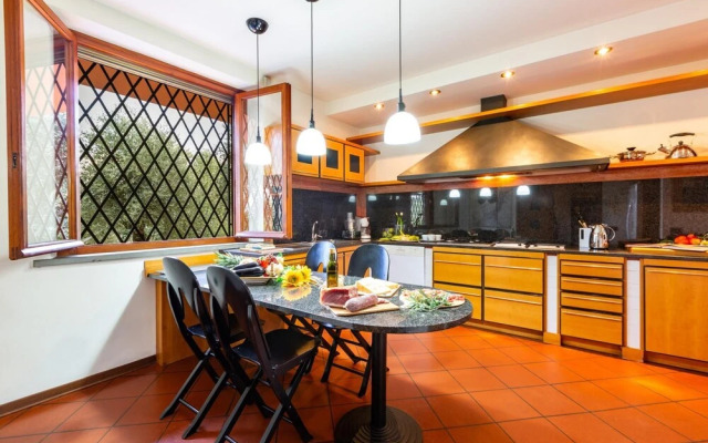 Casa Degli Ulivi 8 in Lucca