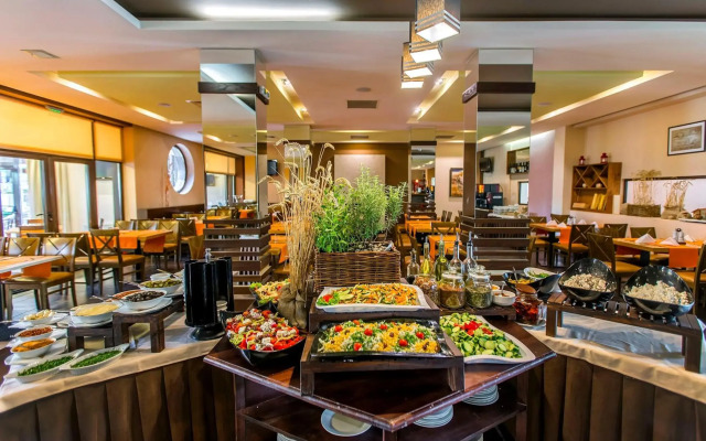 Murite Club Hotel