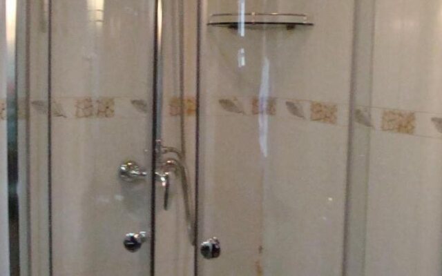 Dehong Hotel