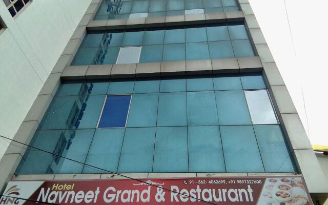 Hotel Navneet Grand