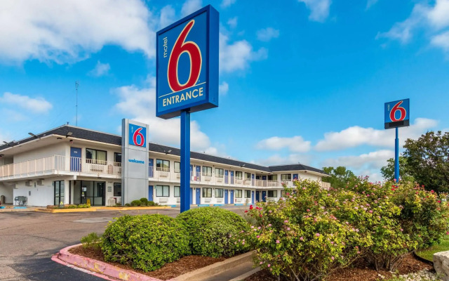Motel 6 Bellmead, TX - Waco