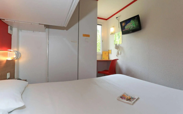 Kyriad Direct Bordeaux Est Lormont