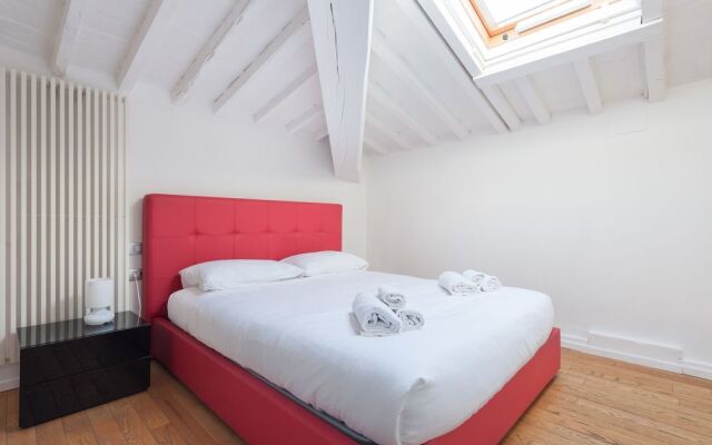 Short-let Florence Apartment Parione