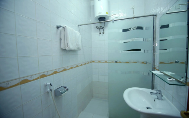 Super OYO 152 Manam 1 Hotel Apartment