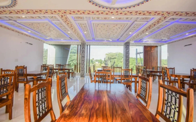 Oyo 22989 Hotel Ranbanka