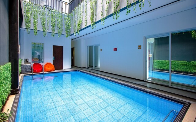 OYO 1057 Premier Guest House