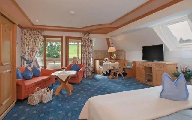 Kaisers Tanne - Premium Alles Inklusive Hotel