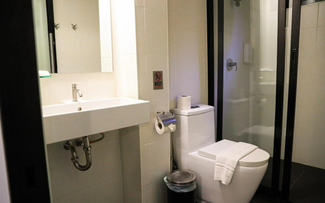 BED Phrasingh Hotel - Adults Only