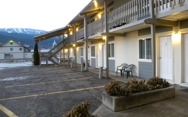 Fireweed Motel