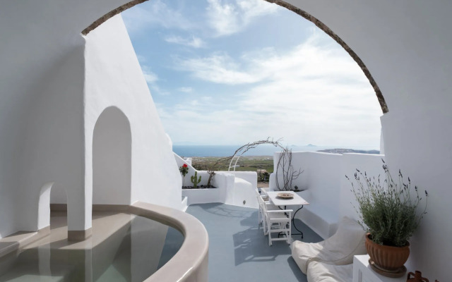 Valsamo Suites