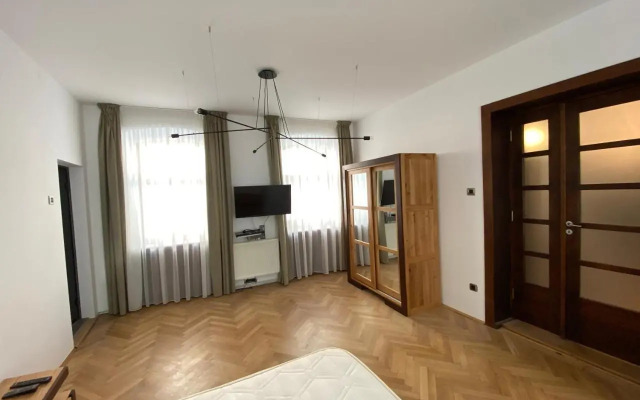 premium suites Postavarului
