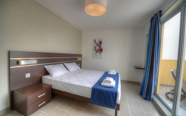 Luna Holiday Complex