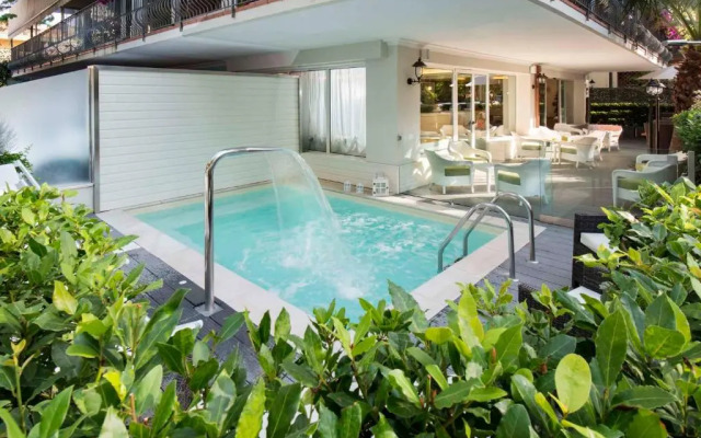 Hotel ATLAS