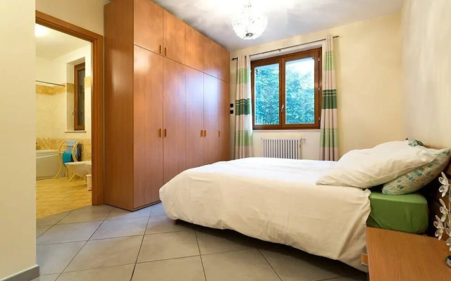 3 Bedroom Italian Lakes Apartment