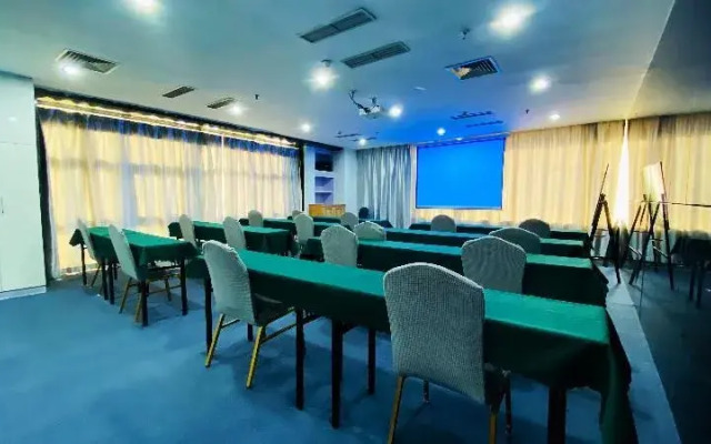 Elan Hotel(Beijing Jianguomen Branch)