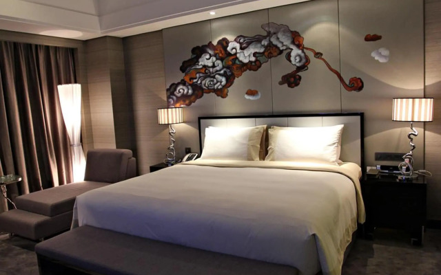 Modern Classic Hotel