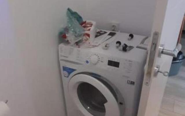 Apartament de vis cu parcare privata