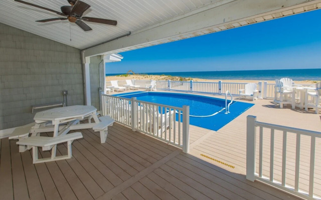 Beach Cabana - 9 Br Home