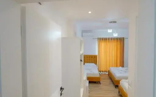 Hotel Take