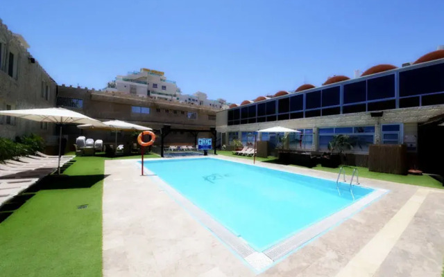 Rio Hotel