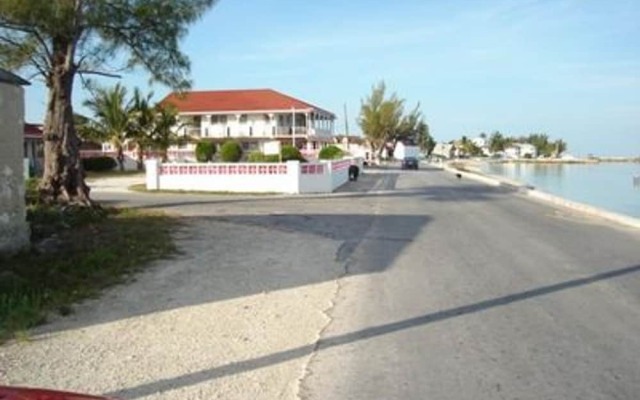 Low Cay