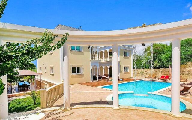 Mansion View