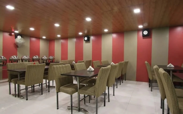 Hotel Tribhovan Palace