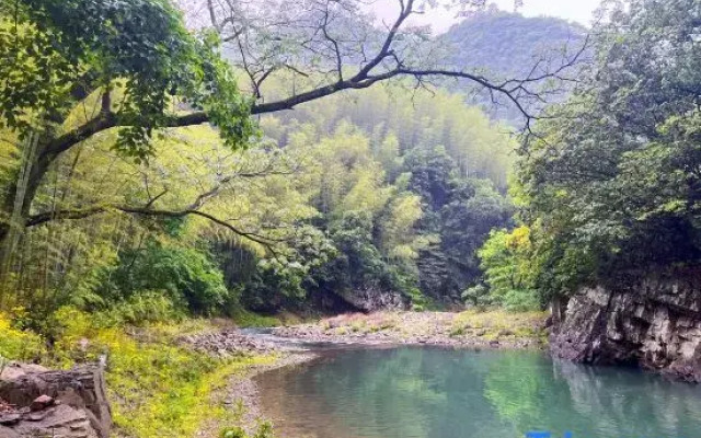 Zhuxian Mountain Villa