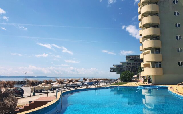 Interhotel Pomorie Beach