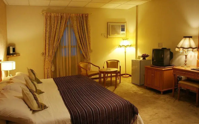 Gulf Paradise Hotel