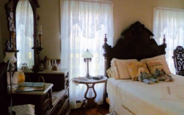 Belle Aire Mansion Guest House