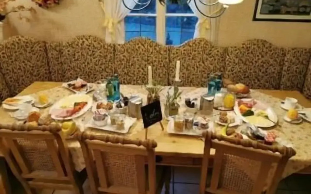 Hotel Meyer - Alter Bergischer Gasthof