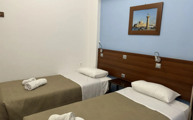 Eleni Rooms