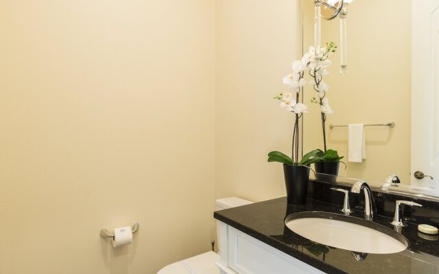 12BR Reunion Pool Home 521 by OVRH